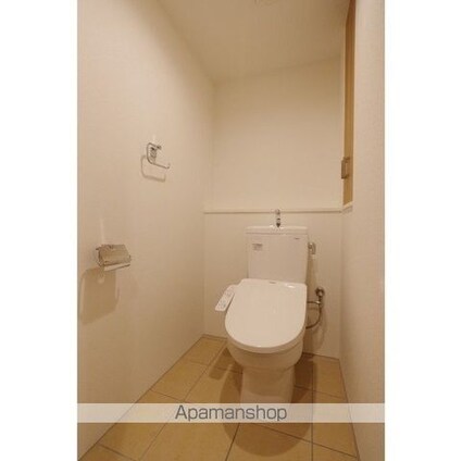 コンフォリア本駒込一丁目[2SDK/62m2]のトイレ