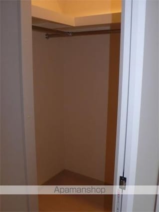 オズ　レーベル[1K/34.53m2]の収納