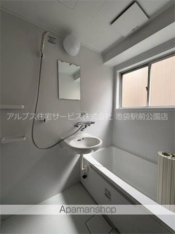 間宮ビルの内装写真