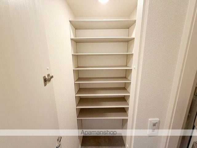 ニュー ヴィレッジの内装写真