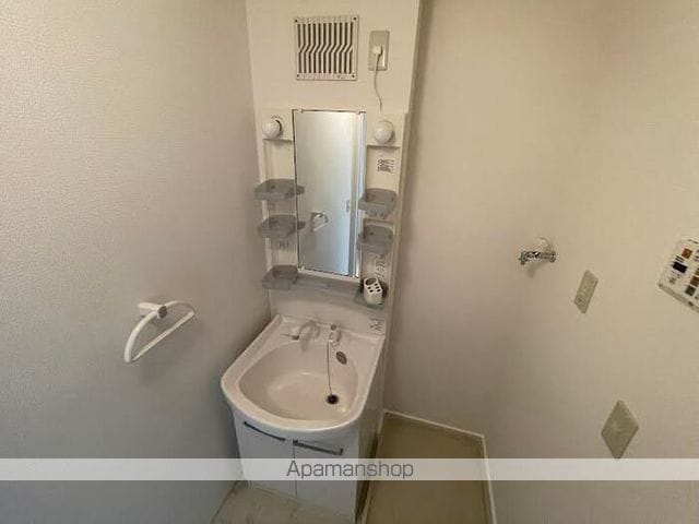 フロント リバーの内装写真