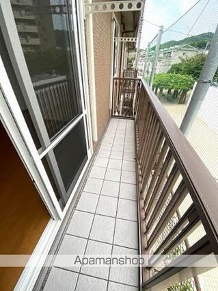 ニューヴァレイ船越　Ａ棟[3LDK/69.51m2]のバルコニー