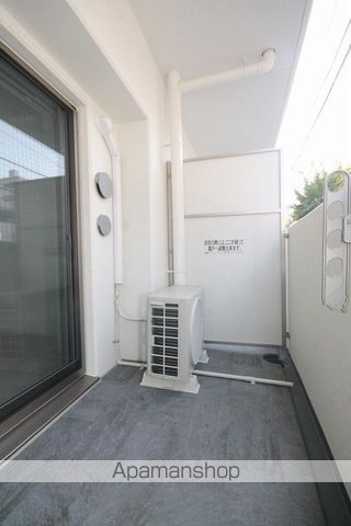ラシュレエグゼ難波西の内装写真