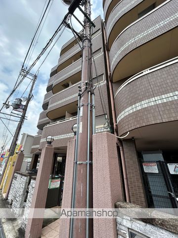 ブレスコート新金岡の外観写真