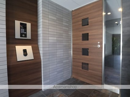 ｑｕａｄｏｒ今池ＥＡＳＴ[1LDK/29.27m2]のエントランス