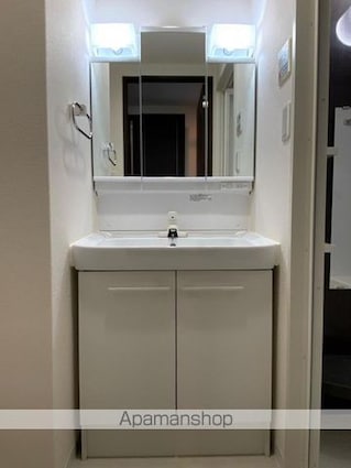 アルファレガロ中央町[1DK/31.82m2]の洗面所