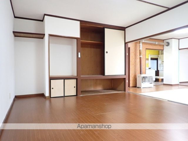 函館本線 美唄駅 徒歩15分 2階建 築63年の内装写真