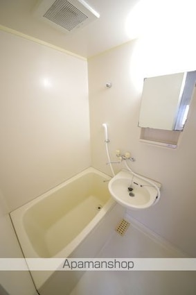 ソレイユ多摩[1R/19.84m2]のバス