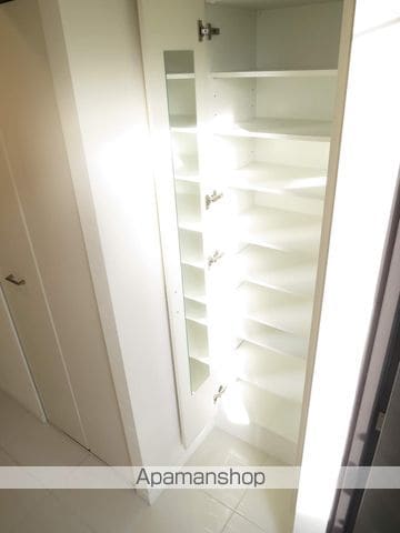 ESRISEHIGASHITEMMAの内装写真