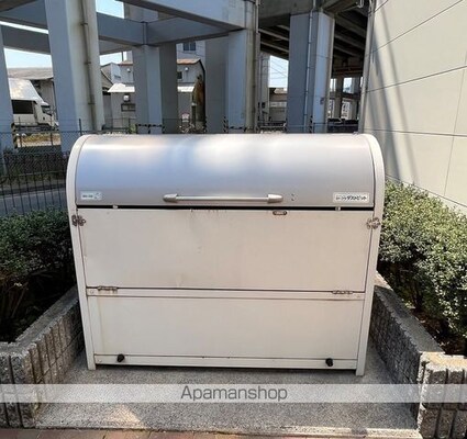 レオパレスプレミール[1K/26.08m2]の共用部1