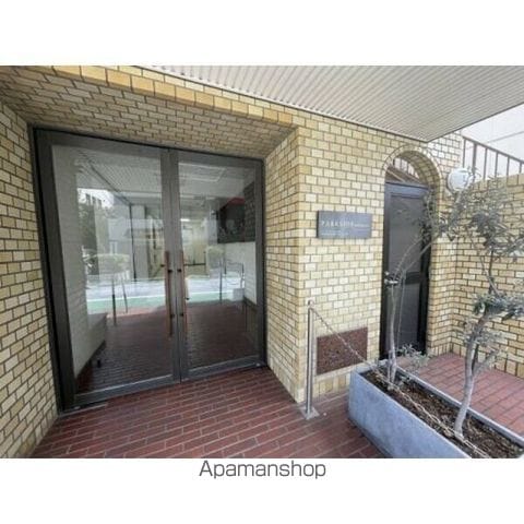 パークサイド南大井の玄関写真