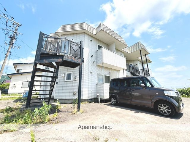 マンションノースロードの外観写真