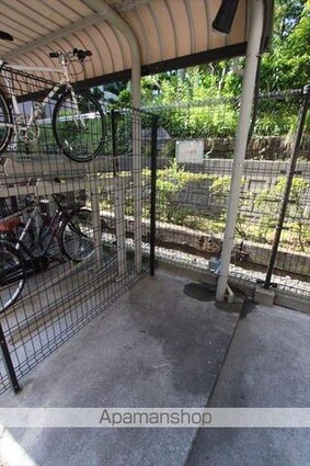 東京都荒川区荒川２丁目[2LDK/60m2]の周辺2