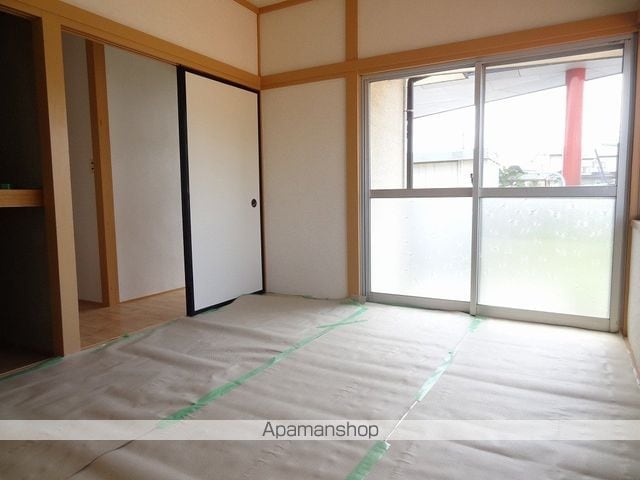 石田住宅の内装写真