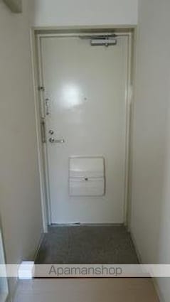 フォルム３３[1K/22.7m2]の玄関