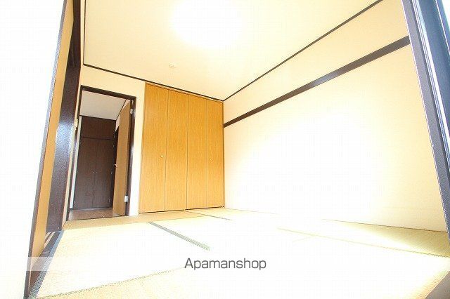 EXCESIOREの内装写真