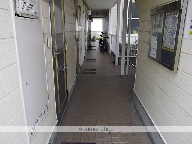 アザリアのその他写真