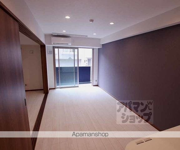 THE RESIDENCE 二条駅前の内装写真