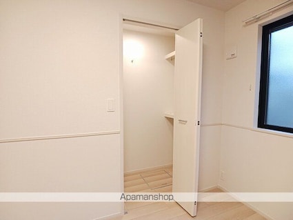 ラ・プルメリア[1LDK/50.05m2]の収納