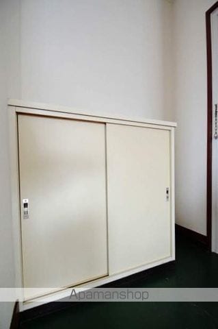 和秀三篠北町ビルの内装写真