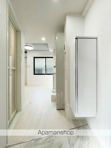 ヒルクレスト新中野の内装写真