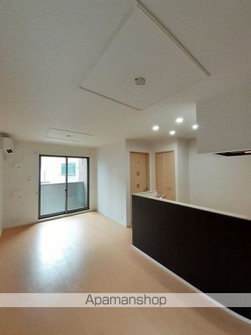 ジュネスM IIIの内装写真