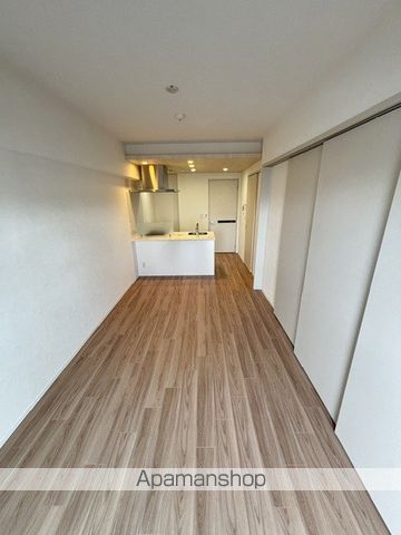グランドファースト大阪福島の内装写真