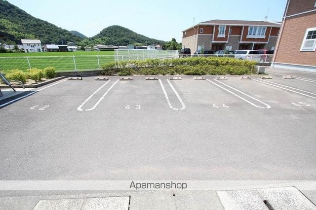 クリスタル Cのその他写真