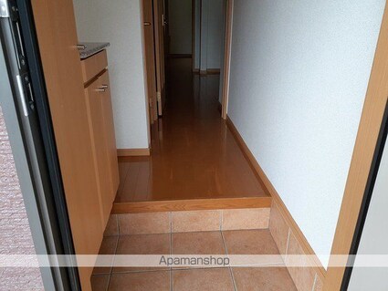 ドゥ・ドミール　Ｄ[2DK/40.12m2]の玄関