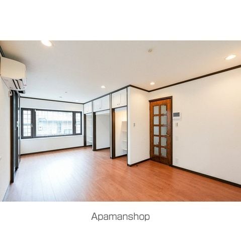 小田急電鉄小田原線 成城学園前駅 徒歩12分 2階建 築41年の内装写真