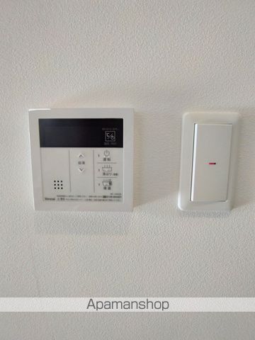 ワールドアイ大阪城EASTIIの内装写真