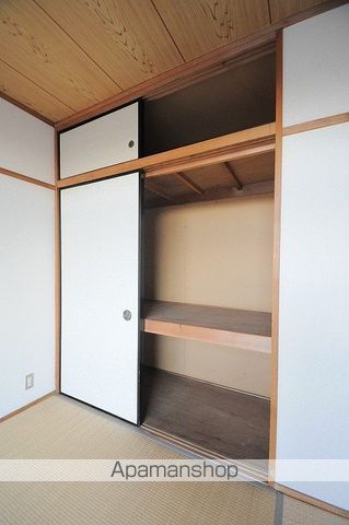 鈴万ハイツの内装写真