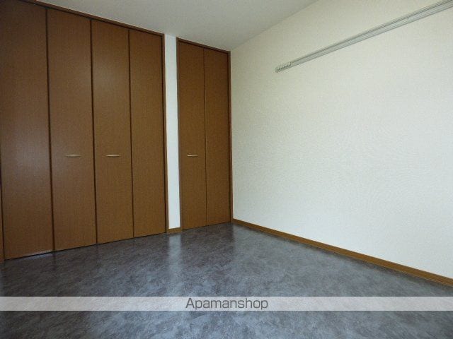 リビングタウン山王 Aの内装写真