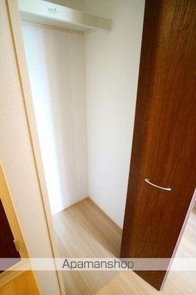 ヴィラ　シャルマン[1LDK/42.63m2]の収納