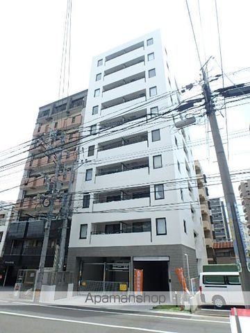 MODERN PALAZZO九大医学部前の玄関写真