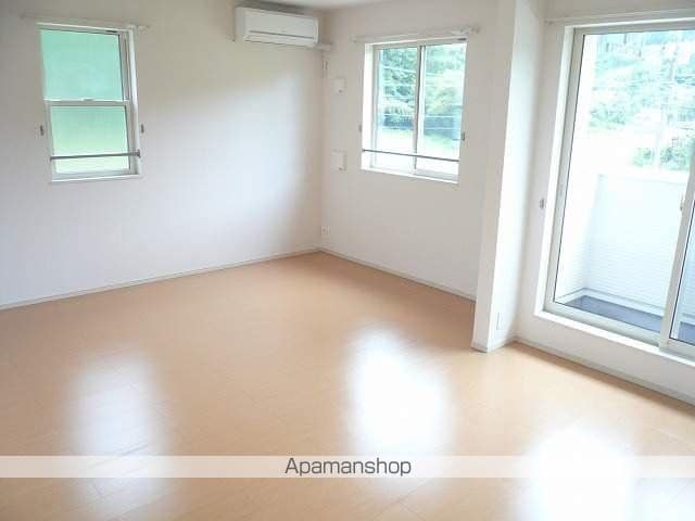 アプローズ 岩山の内装写真
