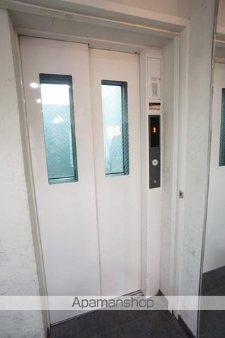 イオ南3条の外観写真