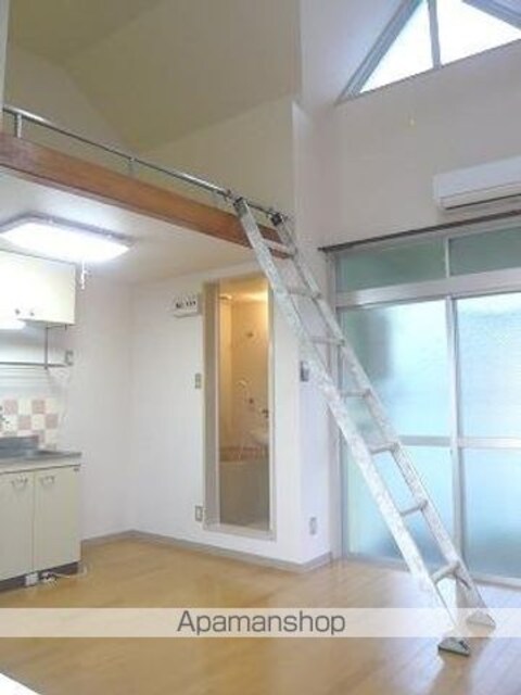清水マンション[1R/20m2]の内装2