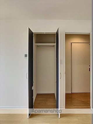岡山県岡山市北区大元上町[1LDK/42.74m2]の収納