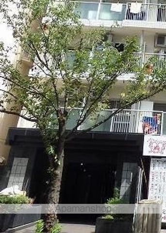 グランシャルム葛西の玄関写真