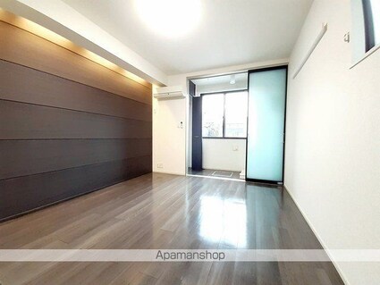 岐阜県岐阜市早苗町７丁目[1K/27.29m2]のリビング・居間