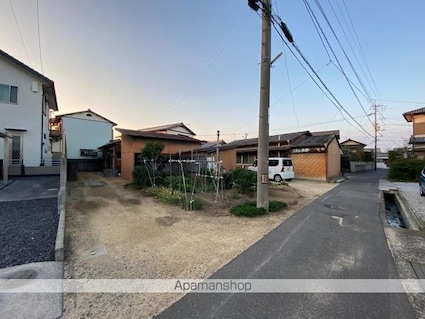 香川県高松市仏生山町乙[2DK/38.84m2]の外観3