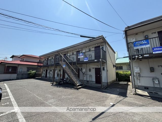 ハイツ渡辺B棟の外観写真