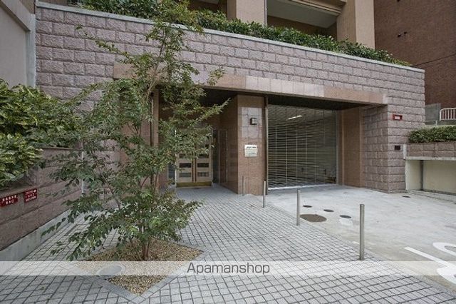 レジディア島津山の外観写真
