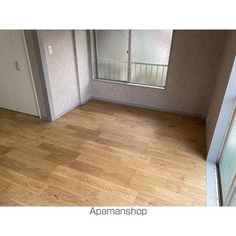 イワモトビル ホワイトコーポラスの内装写真