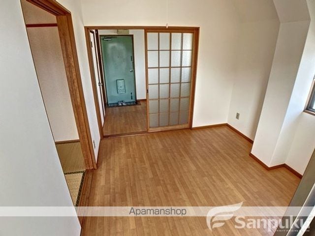 サザン辻町の内装写真