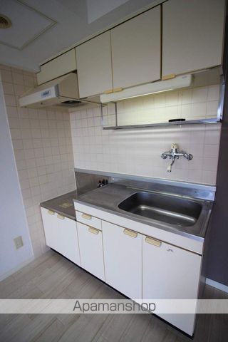 ロイヤルレインボー平岸 A棟の内装写真