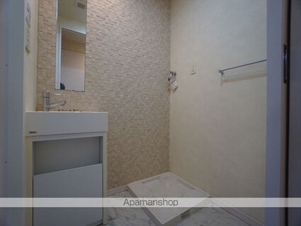 ラ・ヴィ・アン・ローズ[1R/23.17m2]の内装2