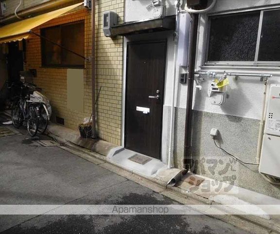 南舟岡アパートの玄関写真