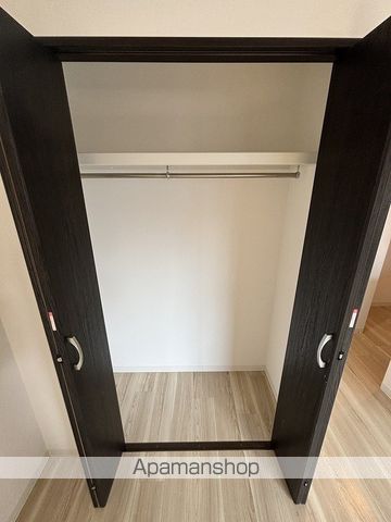 NAKAZAKI NO.66の内装写真
